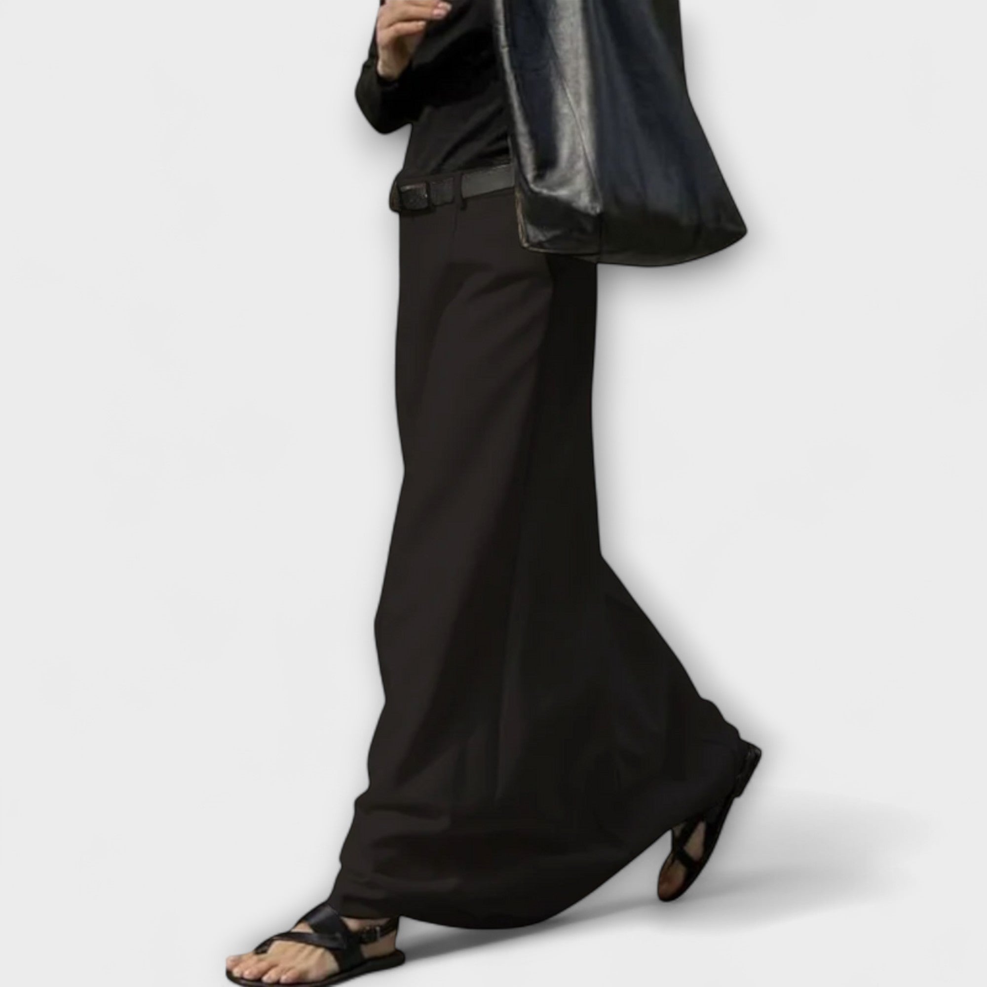 לינה – חצאית H-Linien בסגנון מודרני אורבני