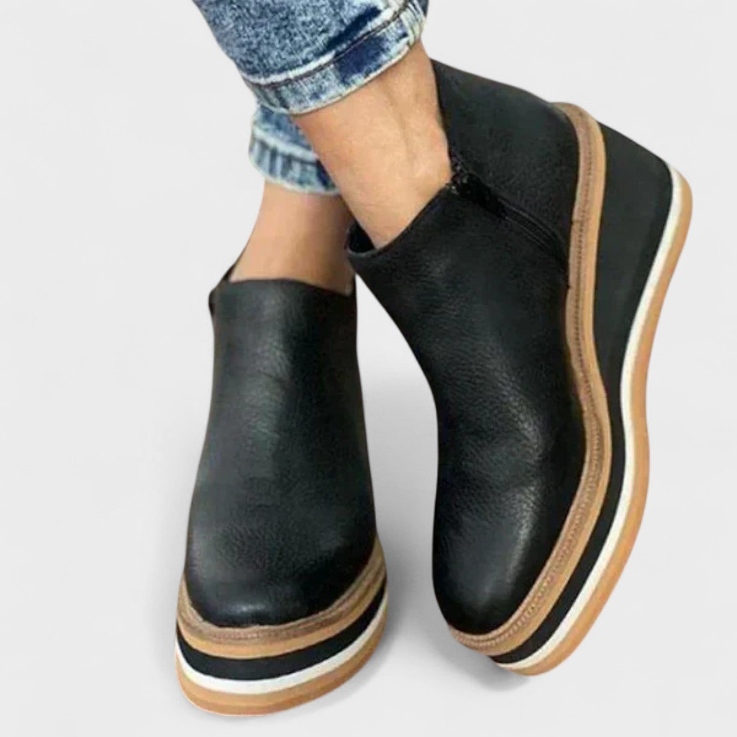 ביאנקה – מגפיים יוקרתיים מעור