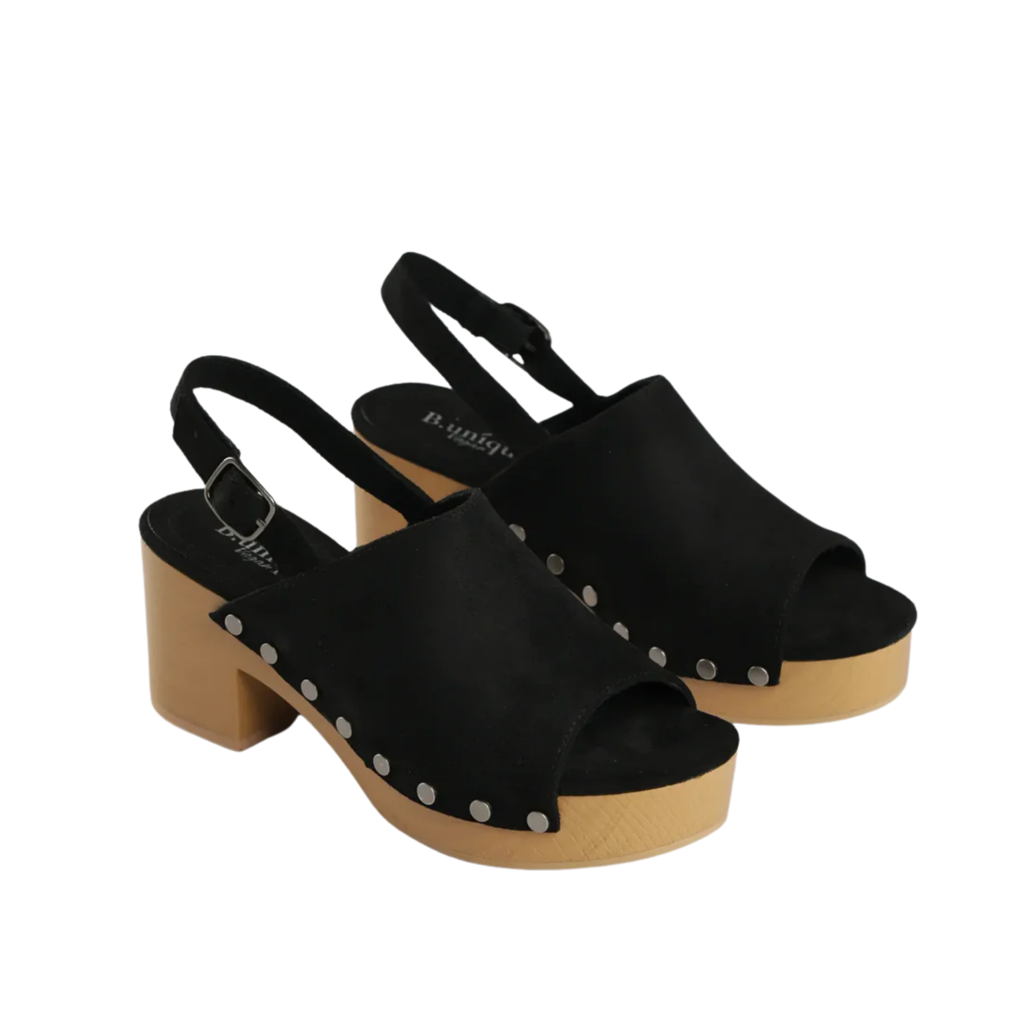 מוריה | סנדלי עקב מעוטרים בניטים