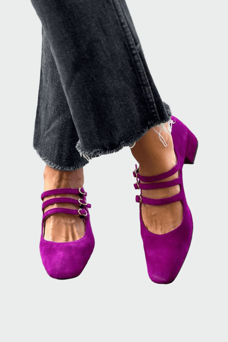 באלרינות עם רצועות