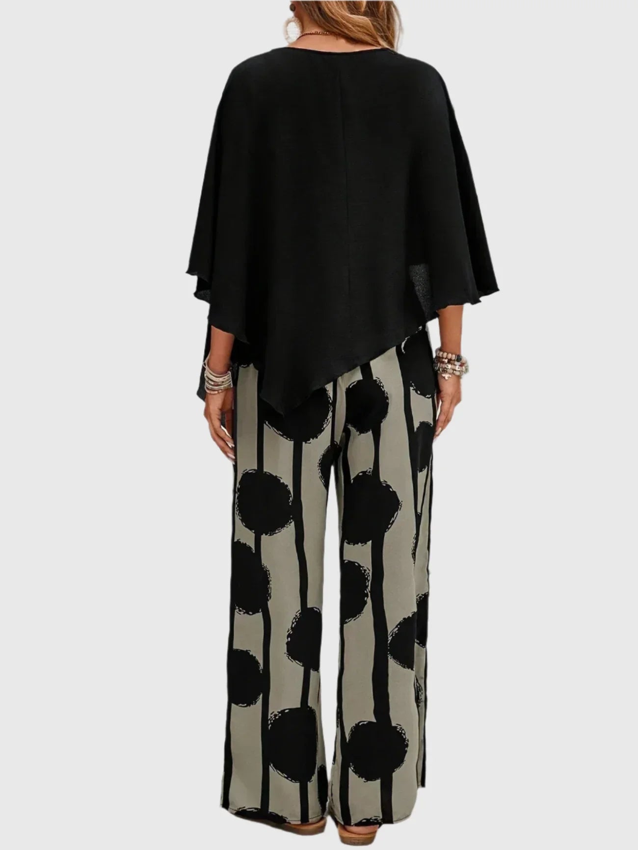 ג'יל - סט שני חלקים עם מותן אלסטית לנוחות מקסימלית