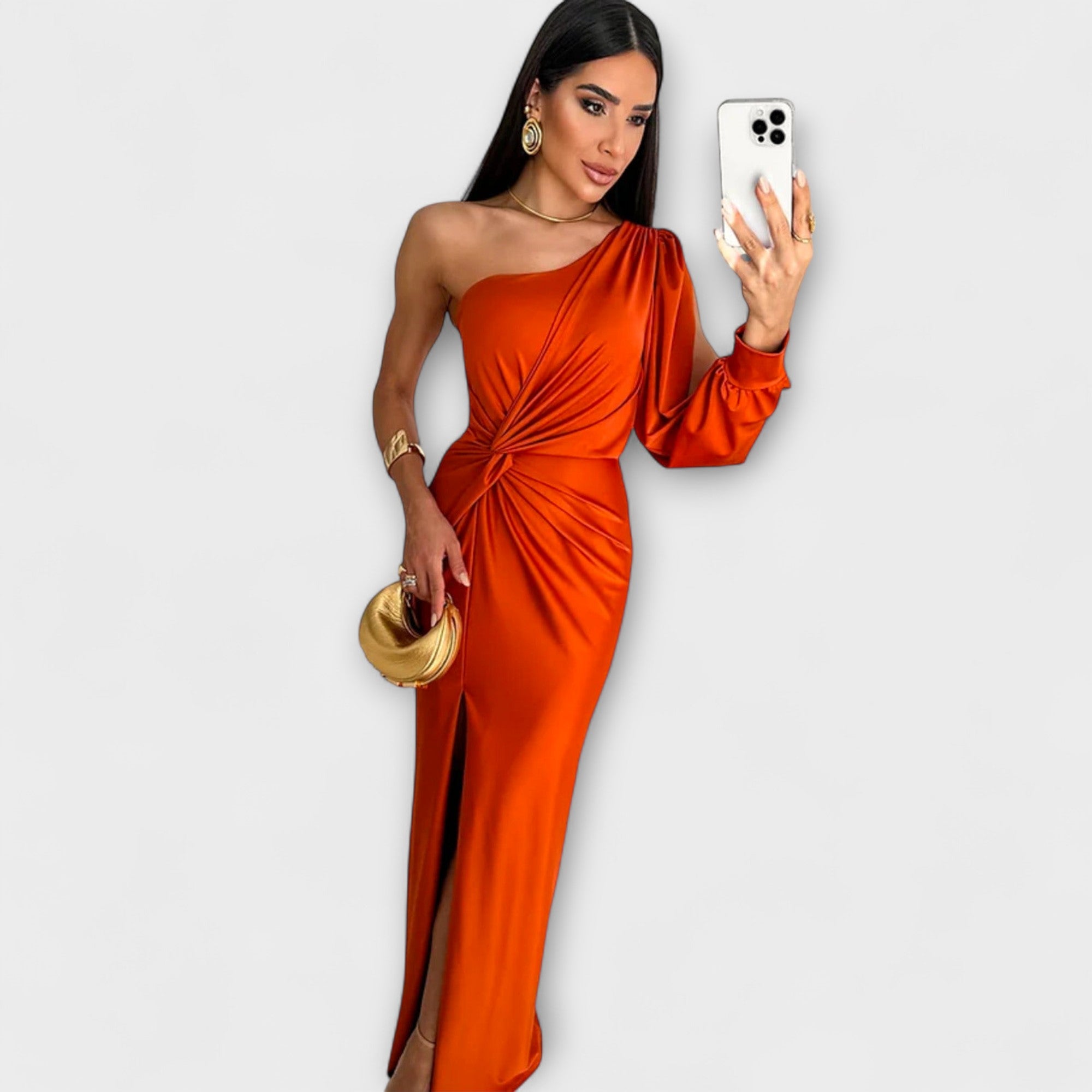 אליסה - שמלה אלגנטית עם עידון