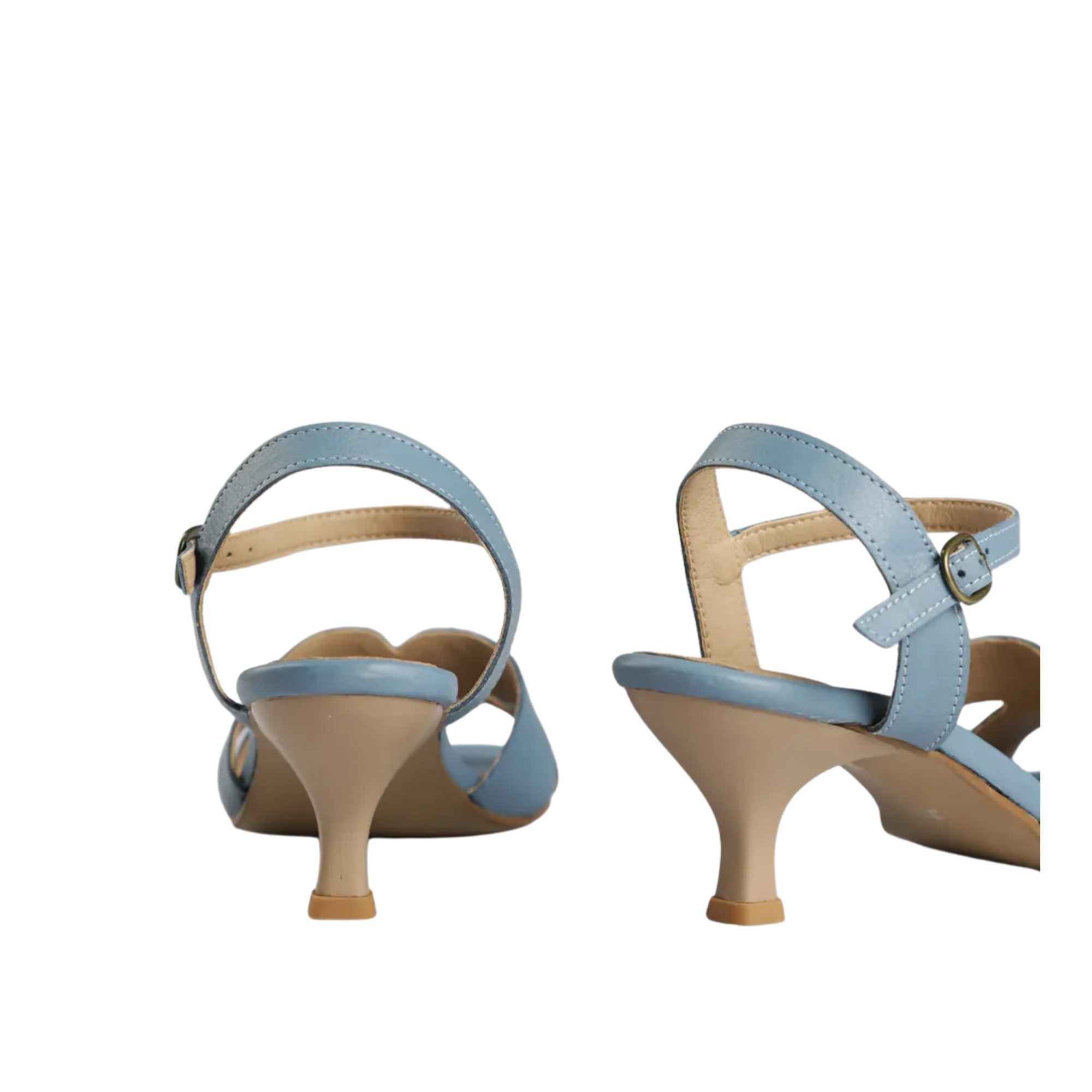 סנדלי עקב - קלרה