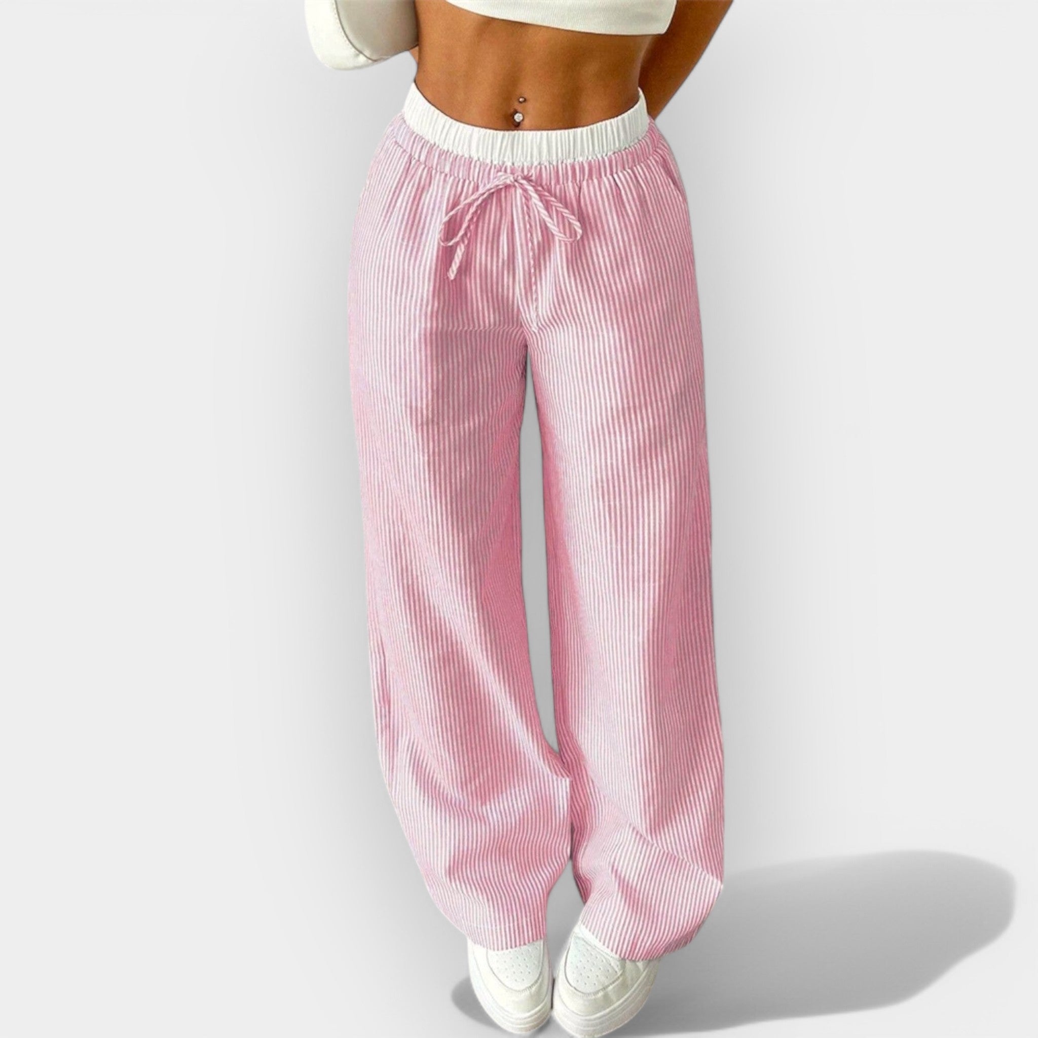 מכנסיים רחבים עם פסים