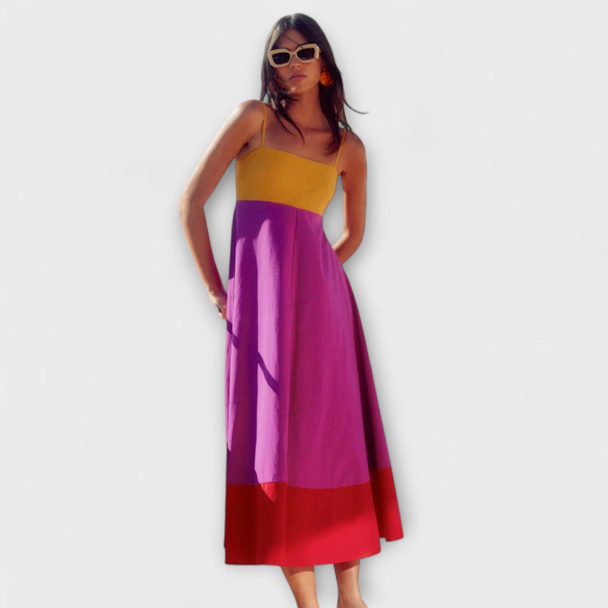 שמלת ספגטי עם בלוק צבע