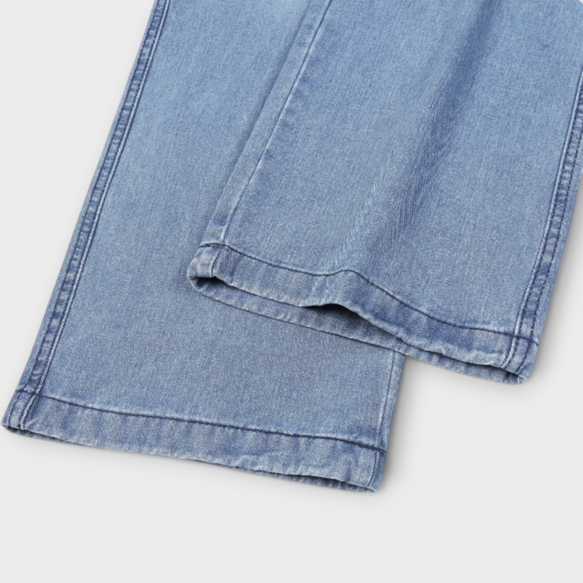 מכנסיים רחבים לנשים