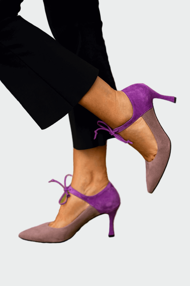 גומיות עם רצועה על הקרסול