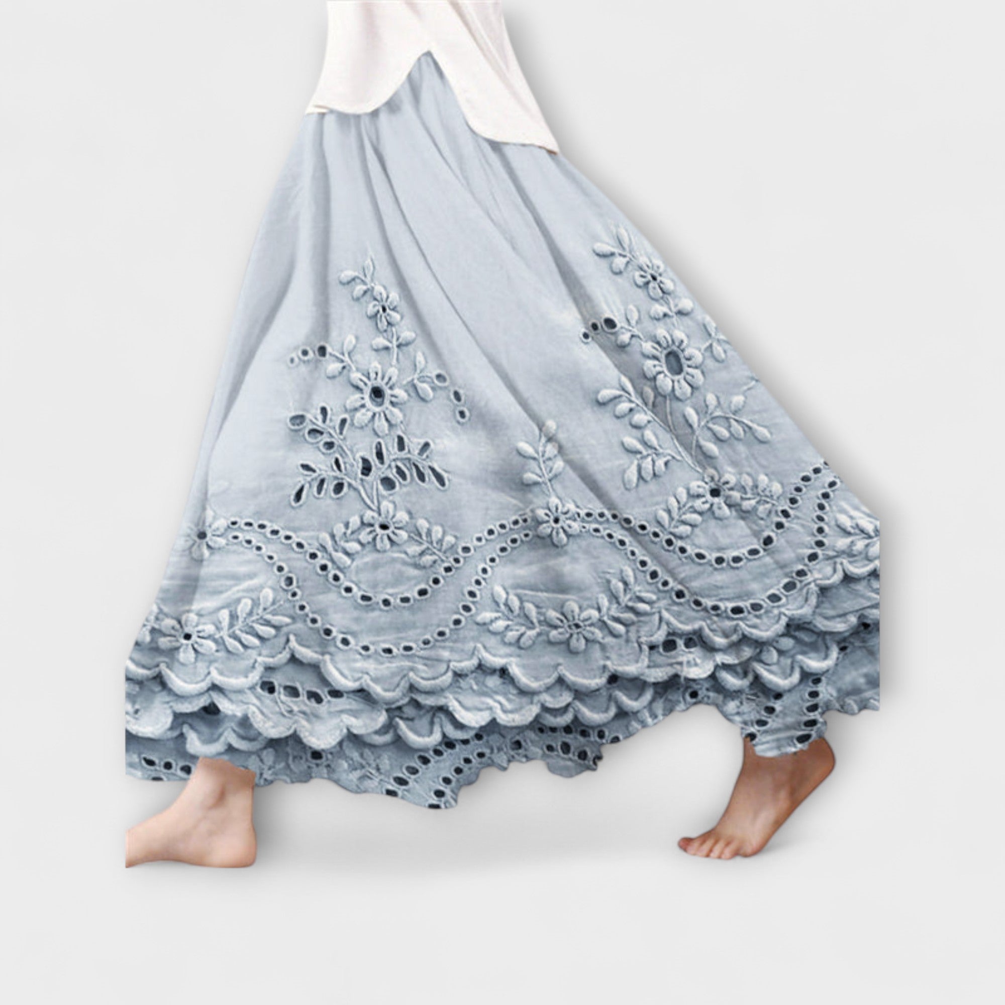 מאווי – חצאית מקסימלית רקומה בסגנון בוהו