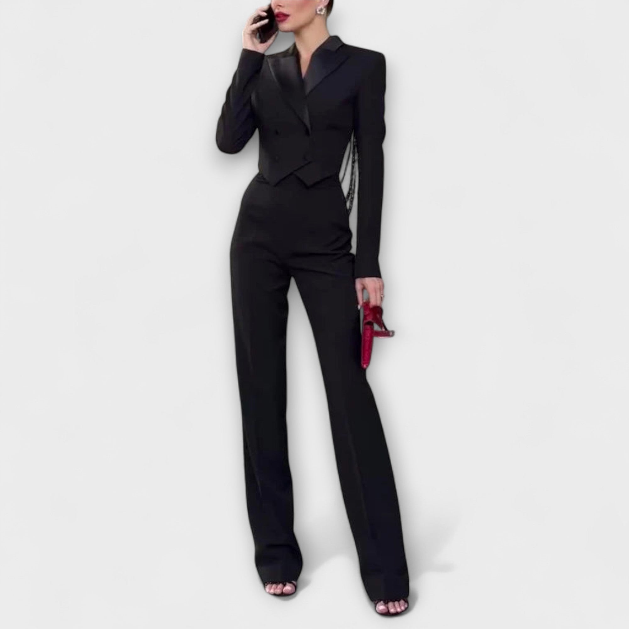 נועה - סט בלייזר קצר עם פנינים שחורות ללא גב