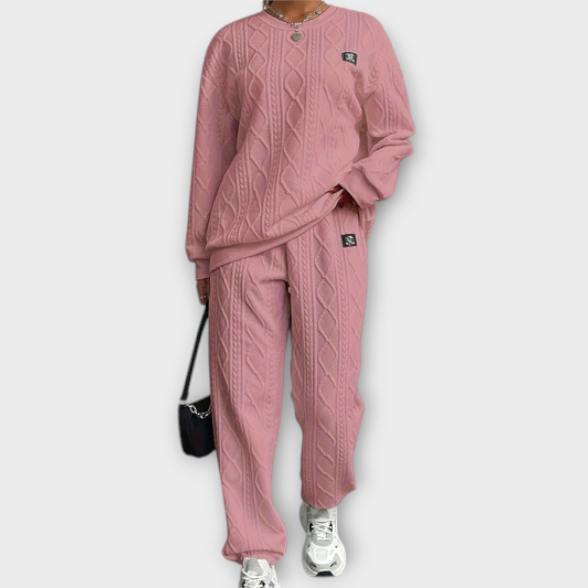 לונה - סט נעים