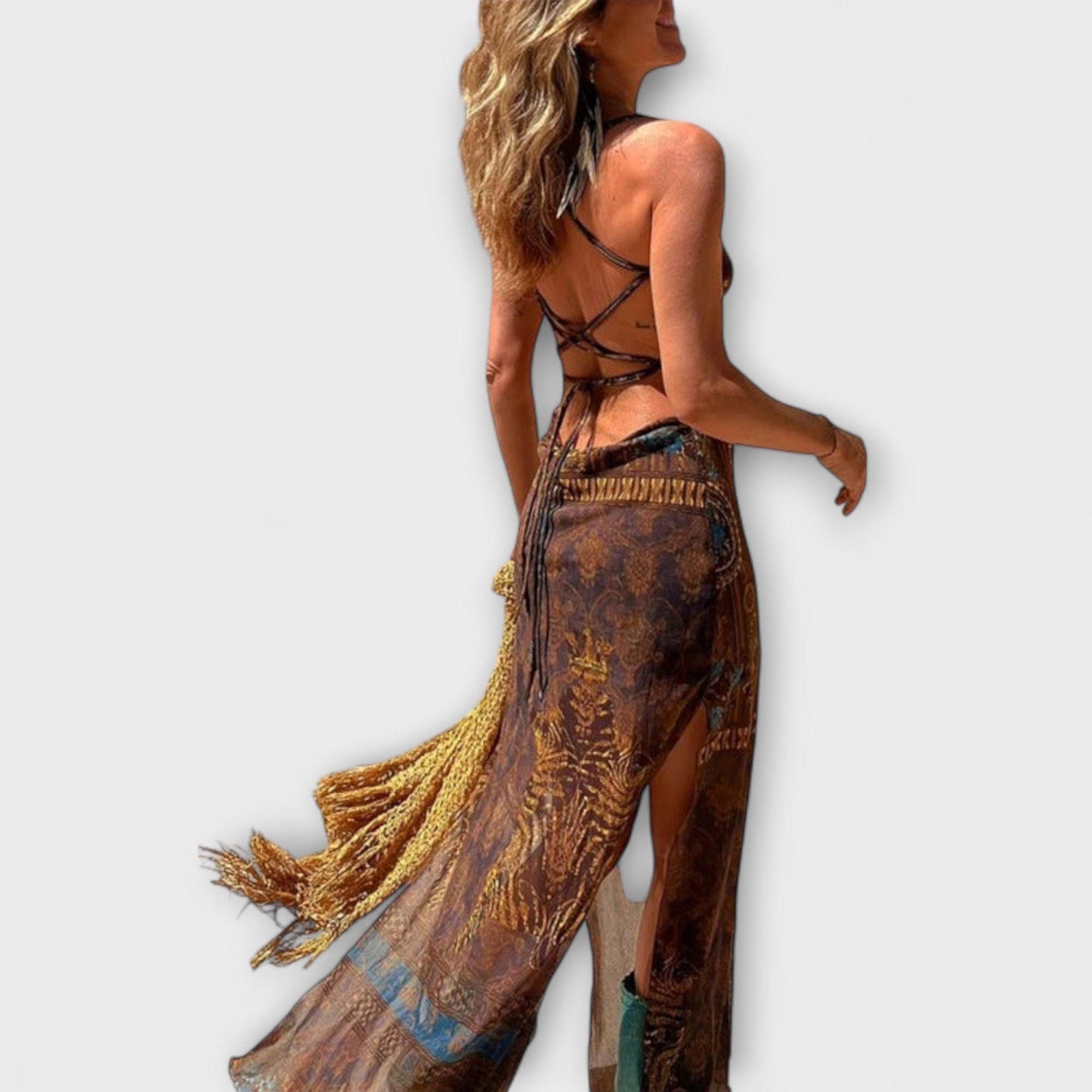 עמלה - שמלת מידי ייחודית עם צווארון קפל