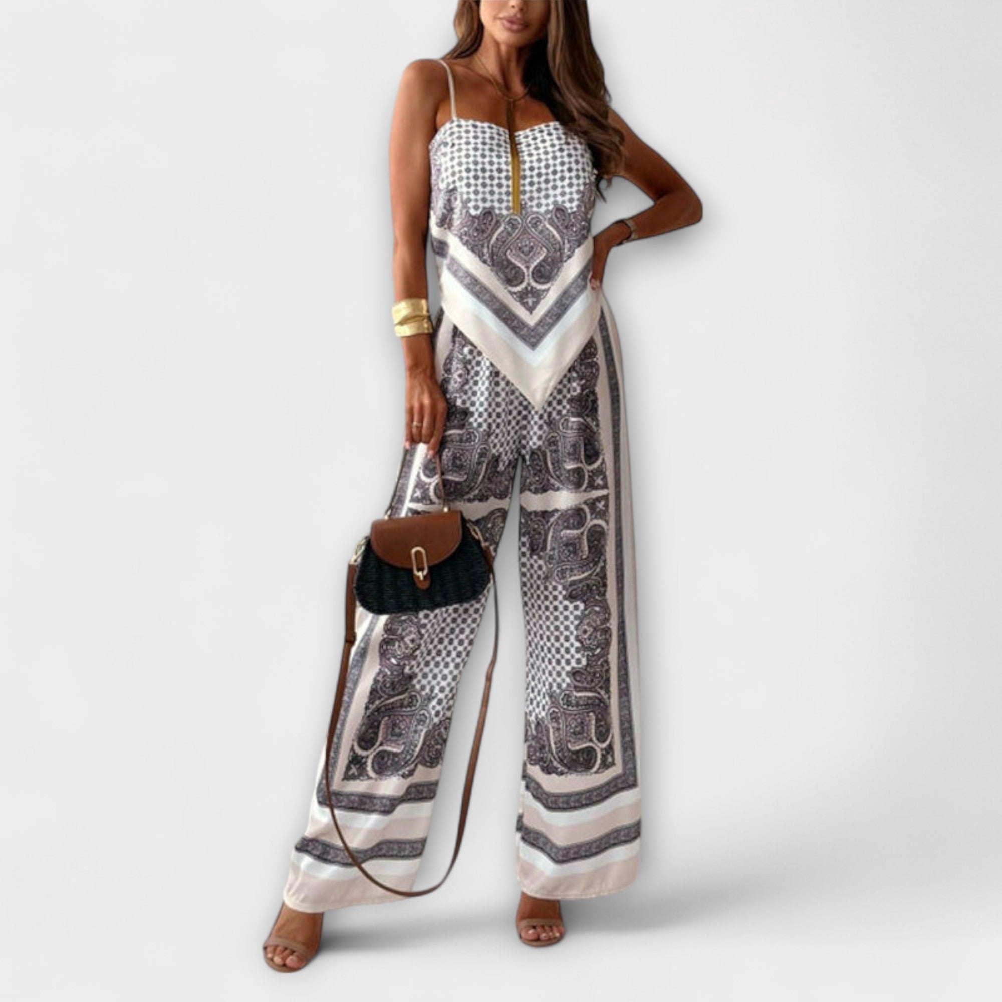 דקוטה - סט מכנסיים וחולצת סריג אופנתית