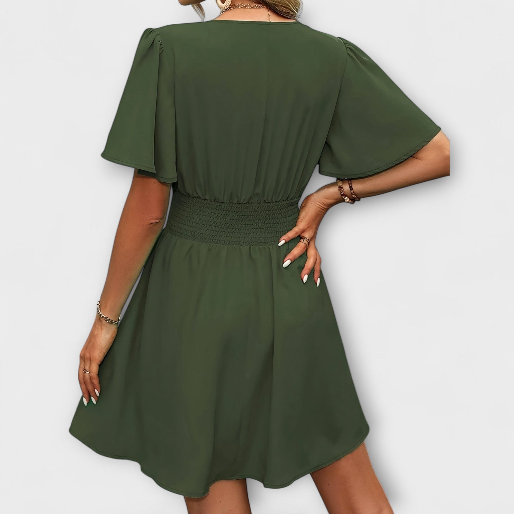 ווינסט - שמלה עם מותן מקופלת ו-V צווארון