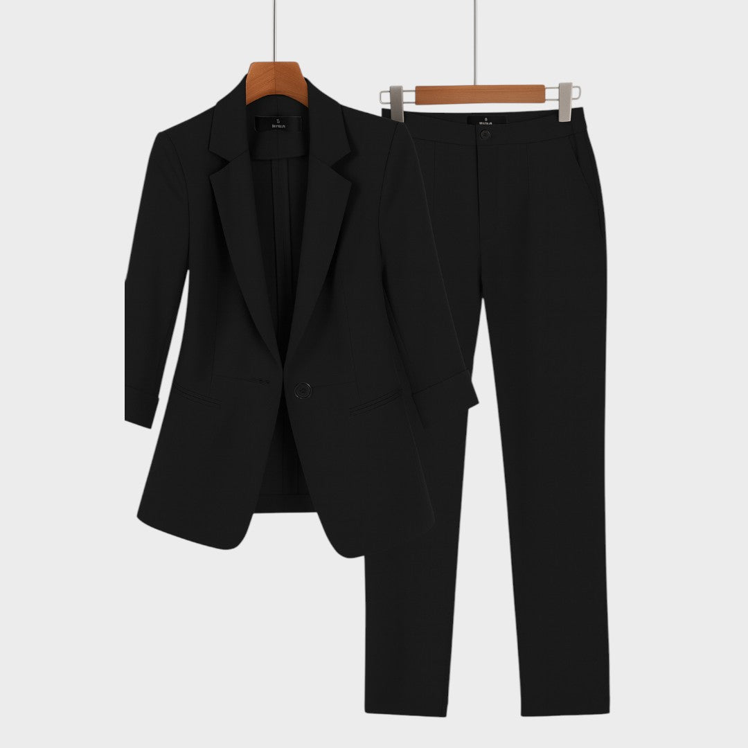 מליטה - חליפת סוודר