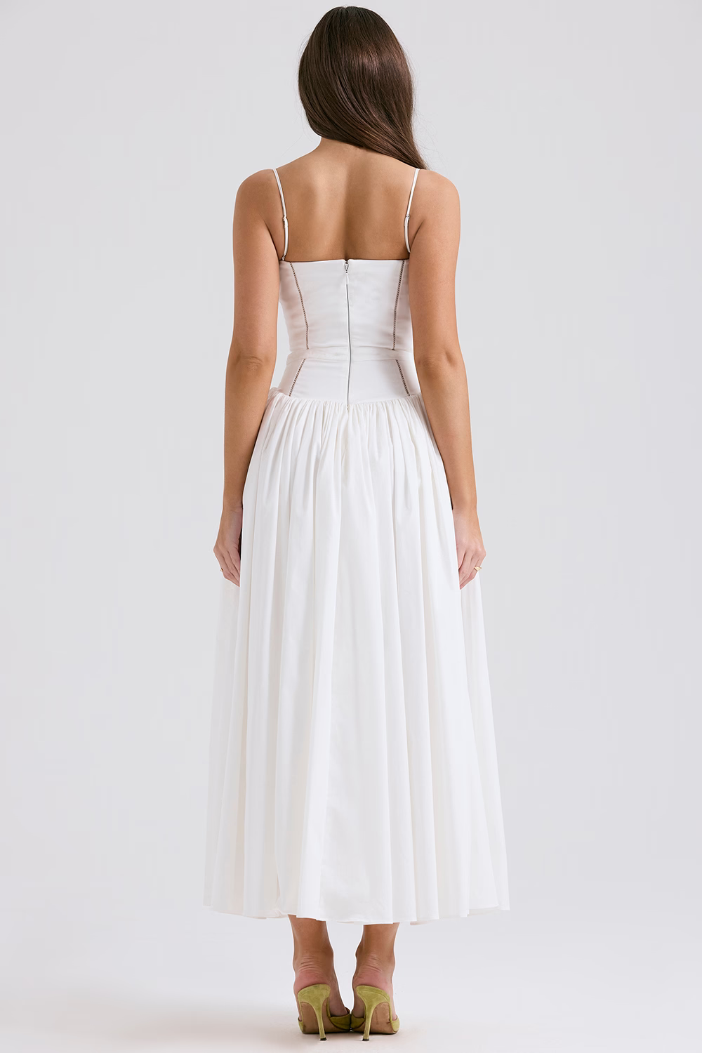 שמלת מקסי עם רצועות דקות ודוגמת פרחים