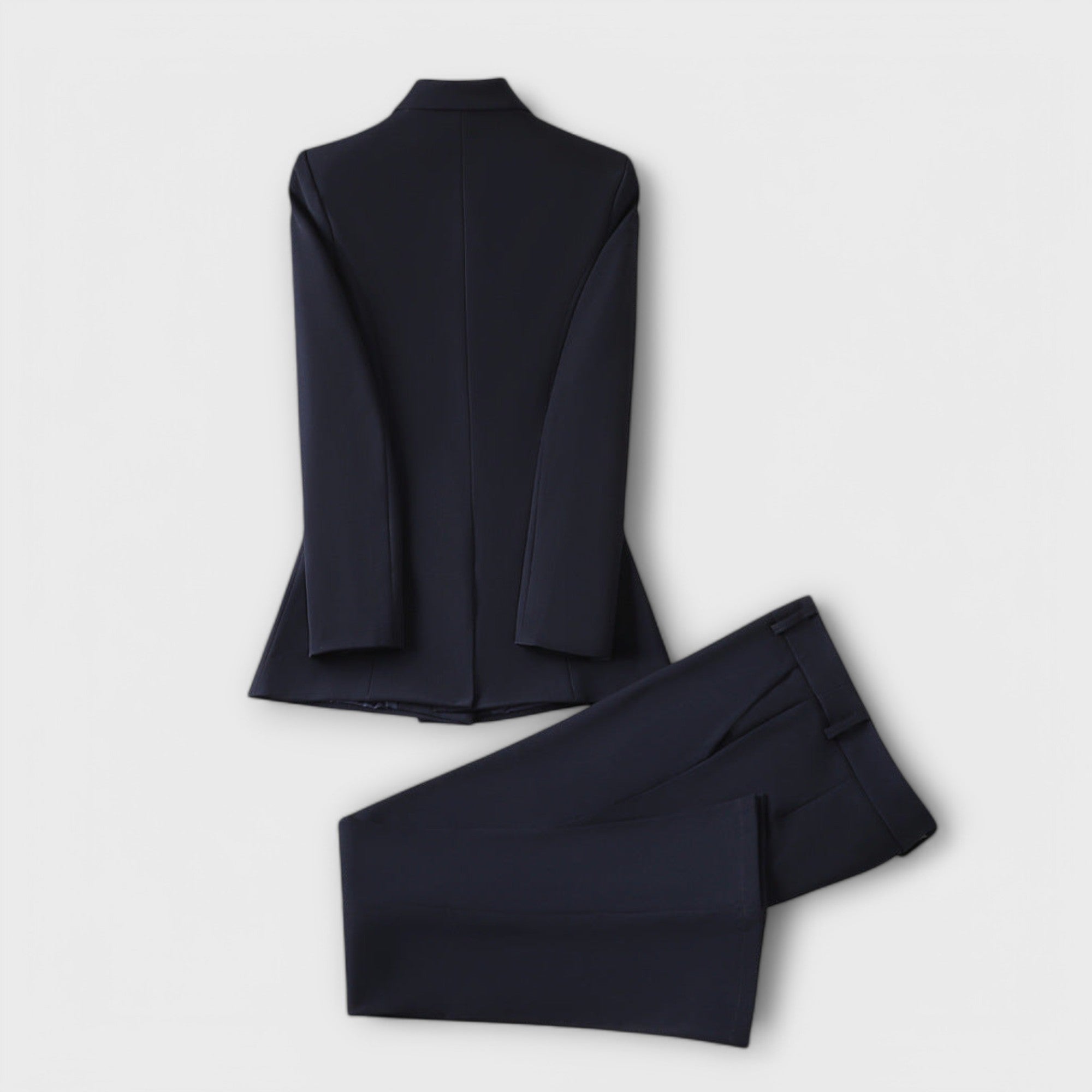 אמה - סט ג'קט ומכנסיים