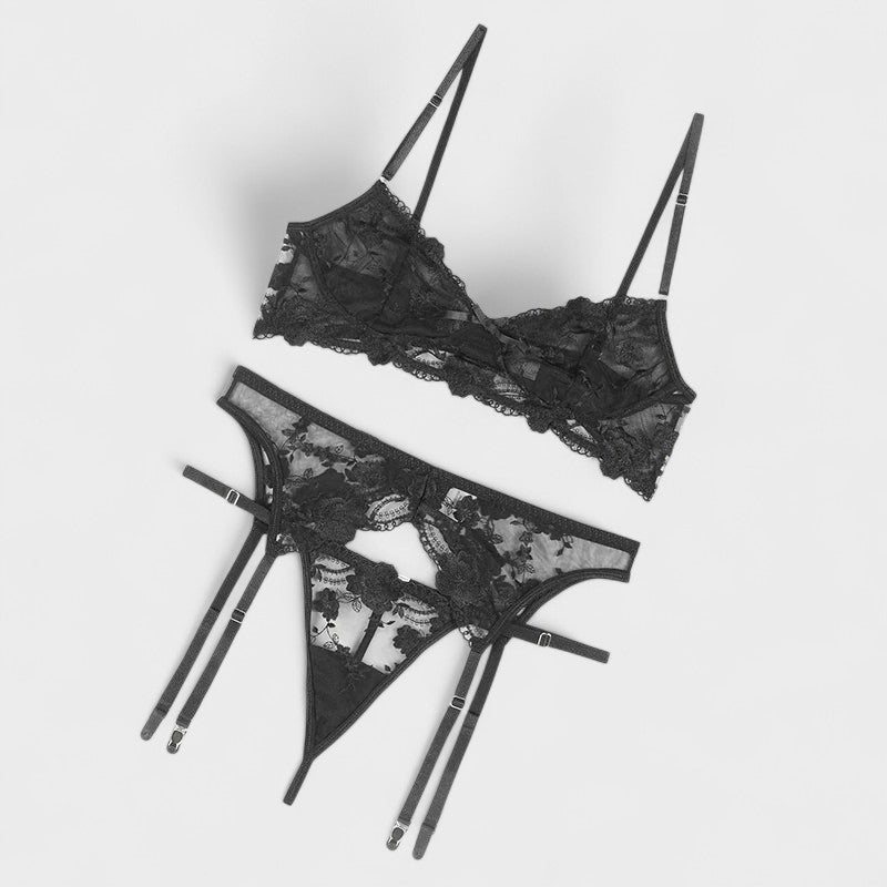 סימונה | סט הלבשה תחתונה צרפתית ב-3 חלקים