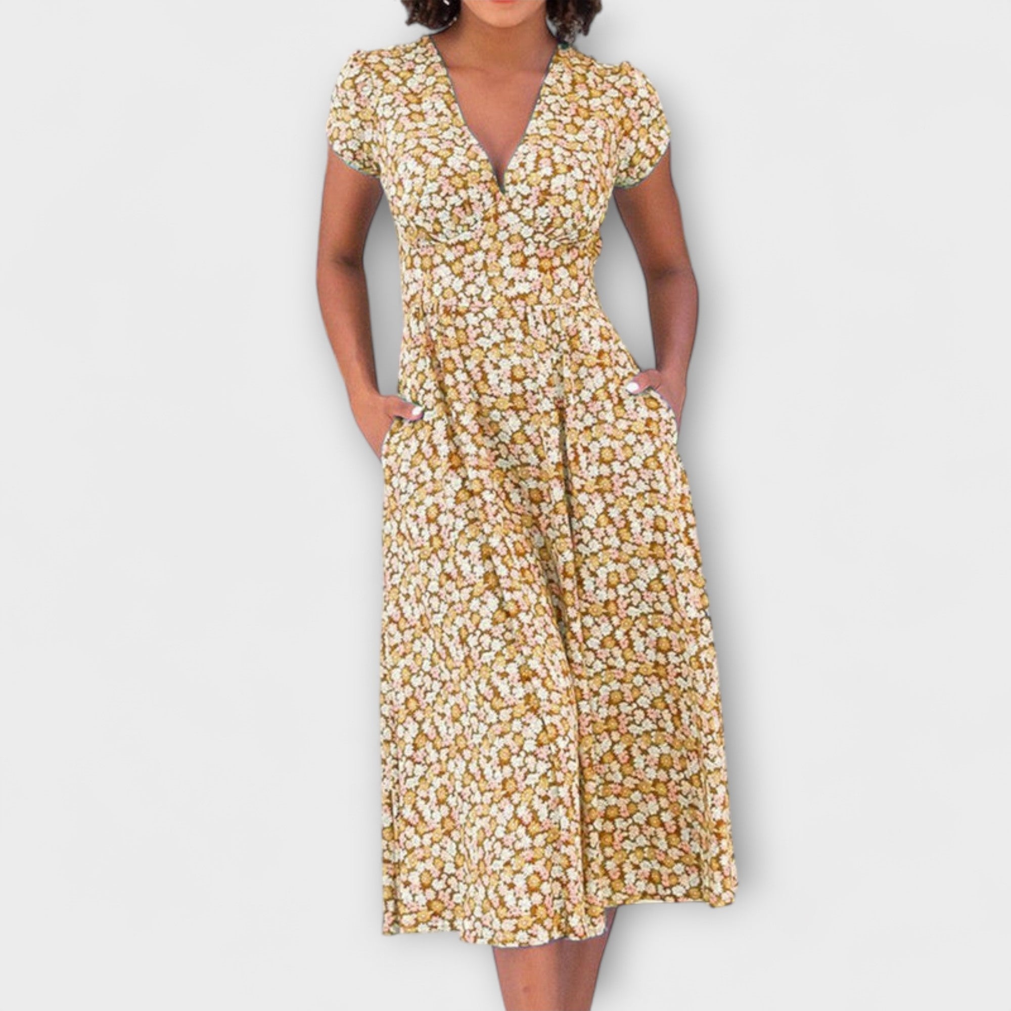 פיינה - שמלת מידי עם כפתורים