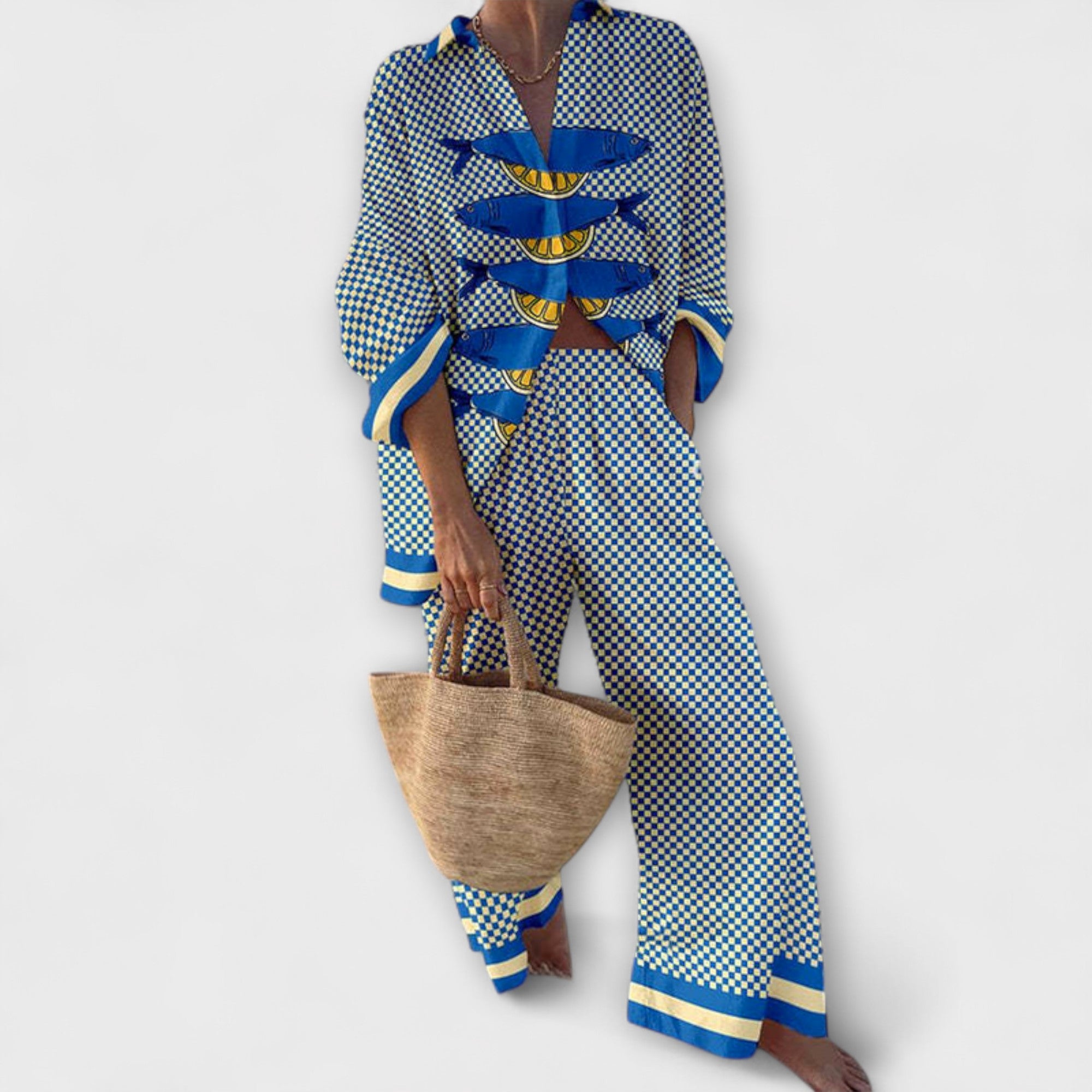 טריבלה – חליפה עם הדפס לימונים