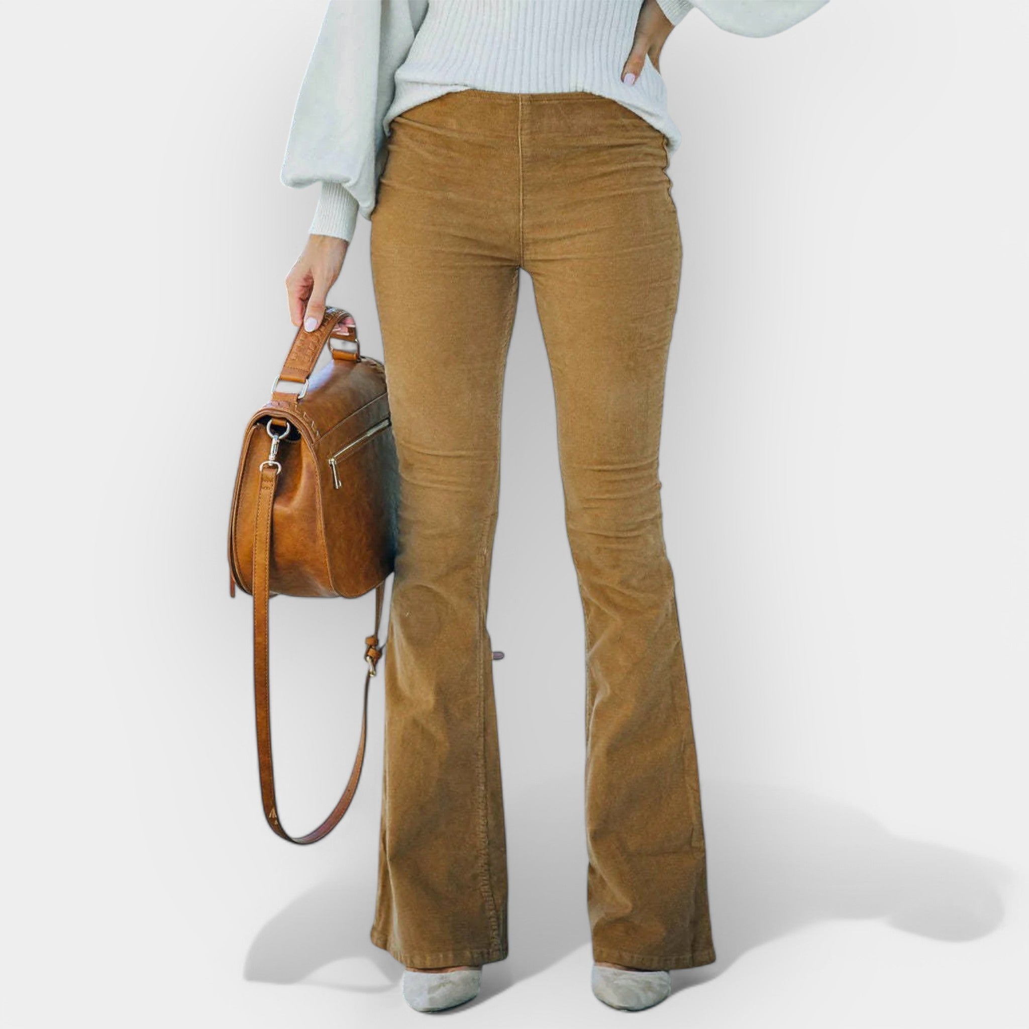 מכנסיים גבוהים עם חצאית רחבה