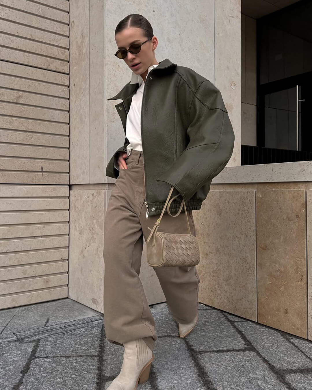 תיק ג'סיקה מעור זמש קלוע