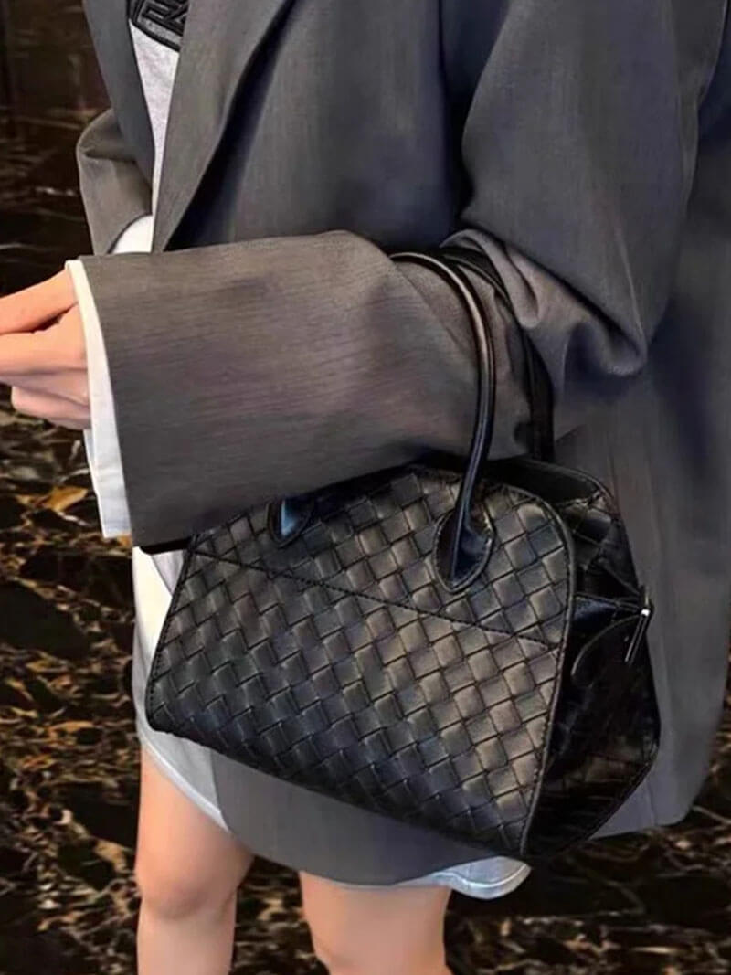 תיק חוטים מחנקה