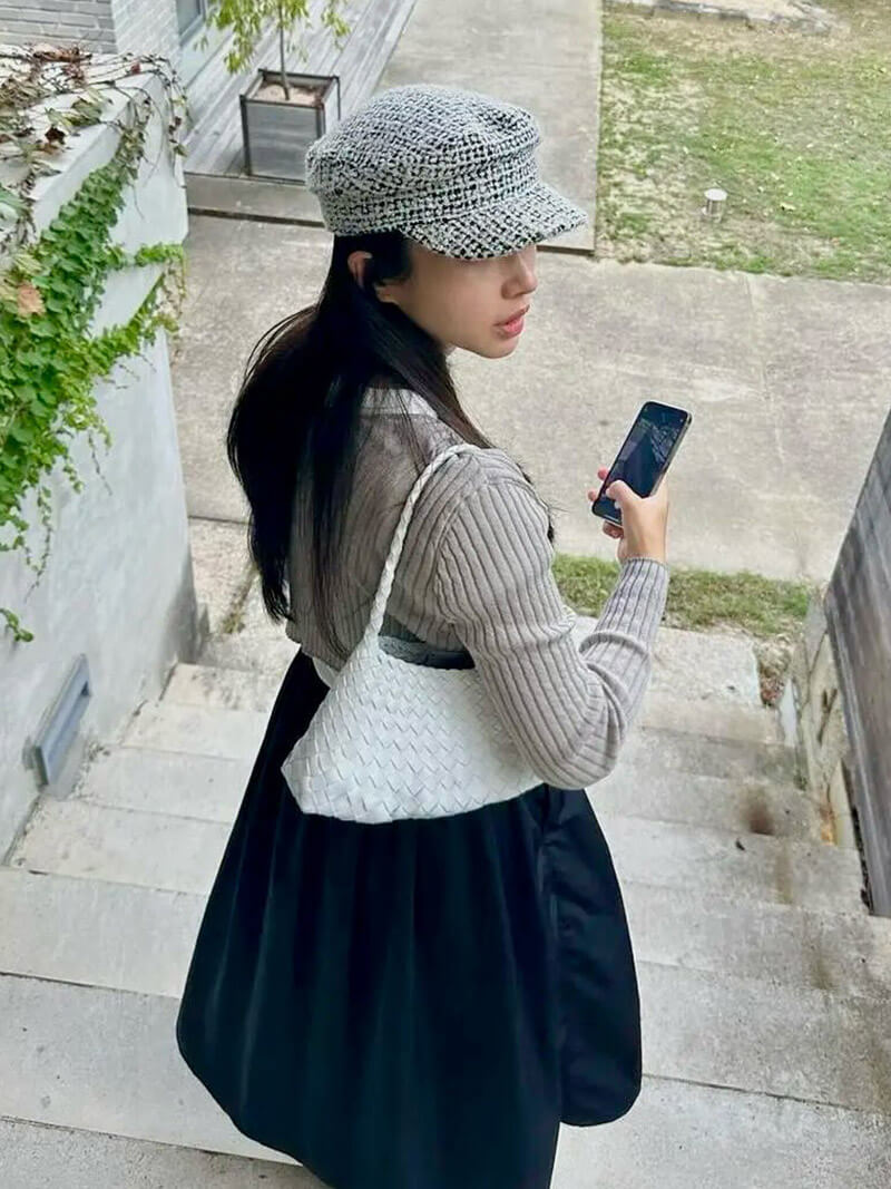 תיק קטן קלוע בעור וגן מריסה