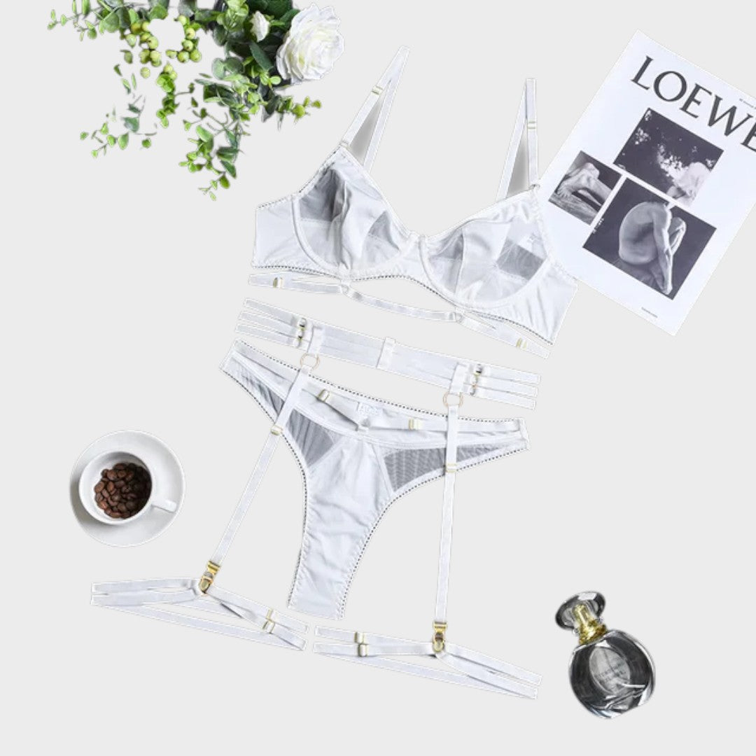 אדריאנה | סט תחתוני נשים ב-3 חלקים