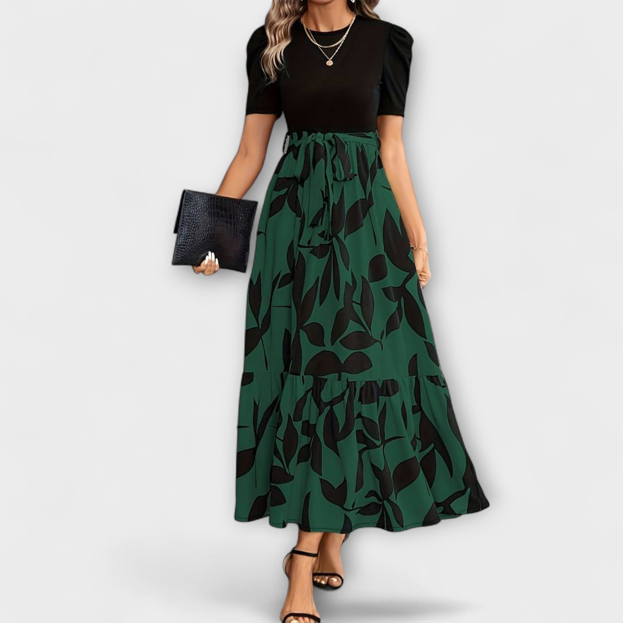 לונה - שמלת קיץ עם הדפס פרחים ופתח עגול