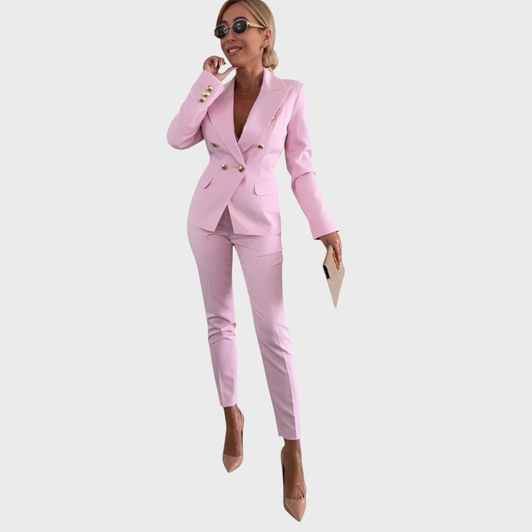 בוז'נה - חליפת נשים בעיצוב דו-שורות עם גזרה מחמיאה