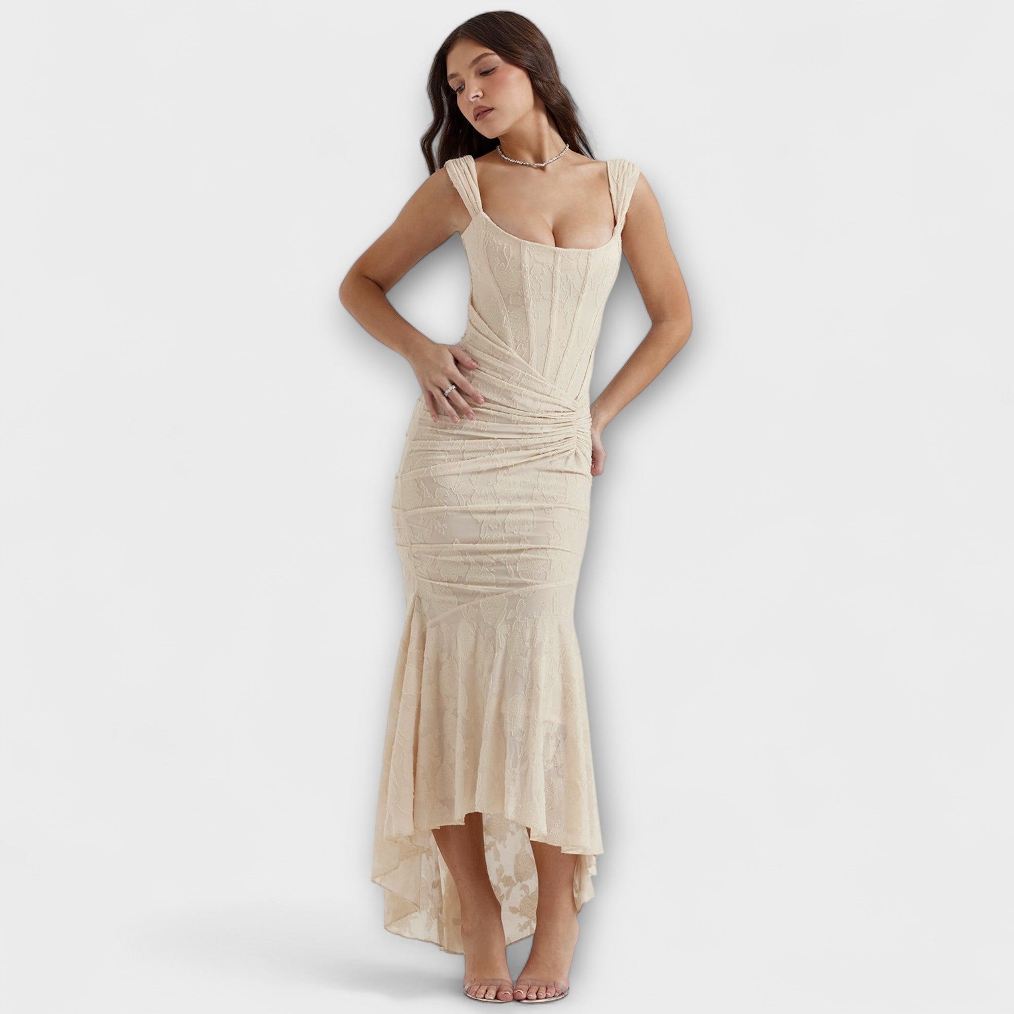 רנסקה - שמלה ארוכה עם קורסה אלגנטית ומרשימה