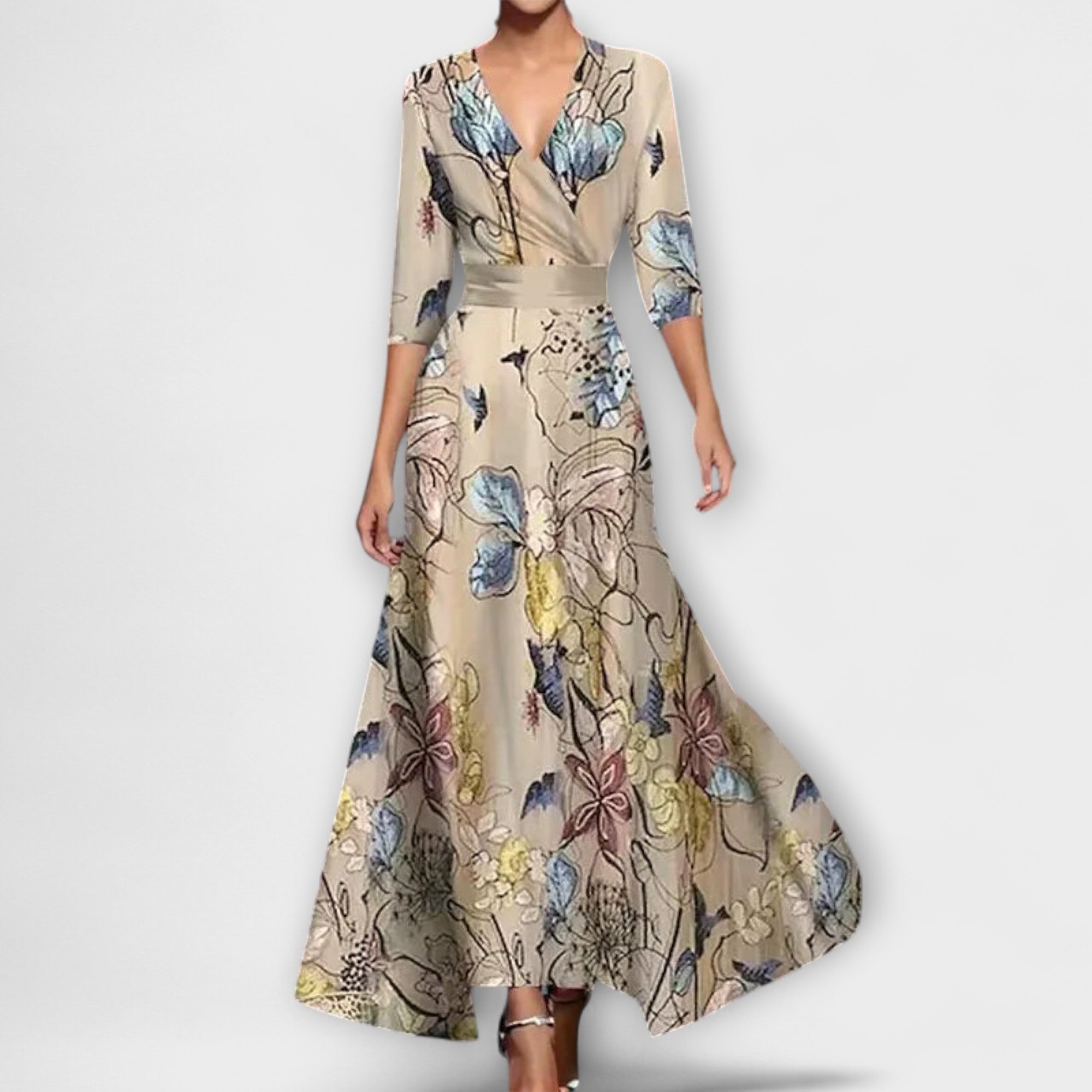 קלרה – שמלת עיצוב אלגנטית