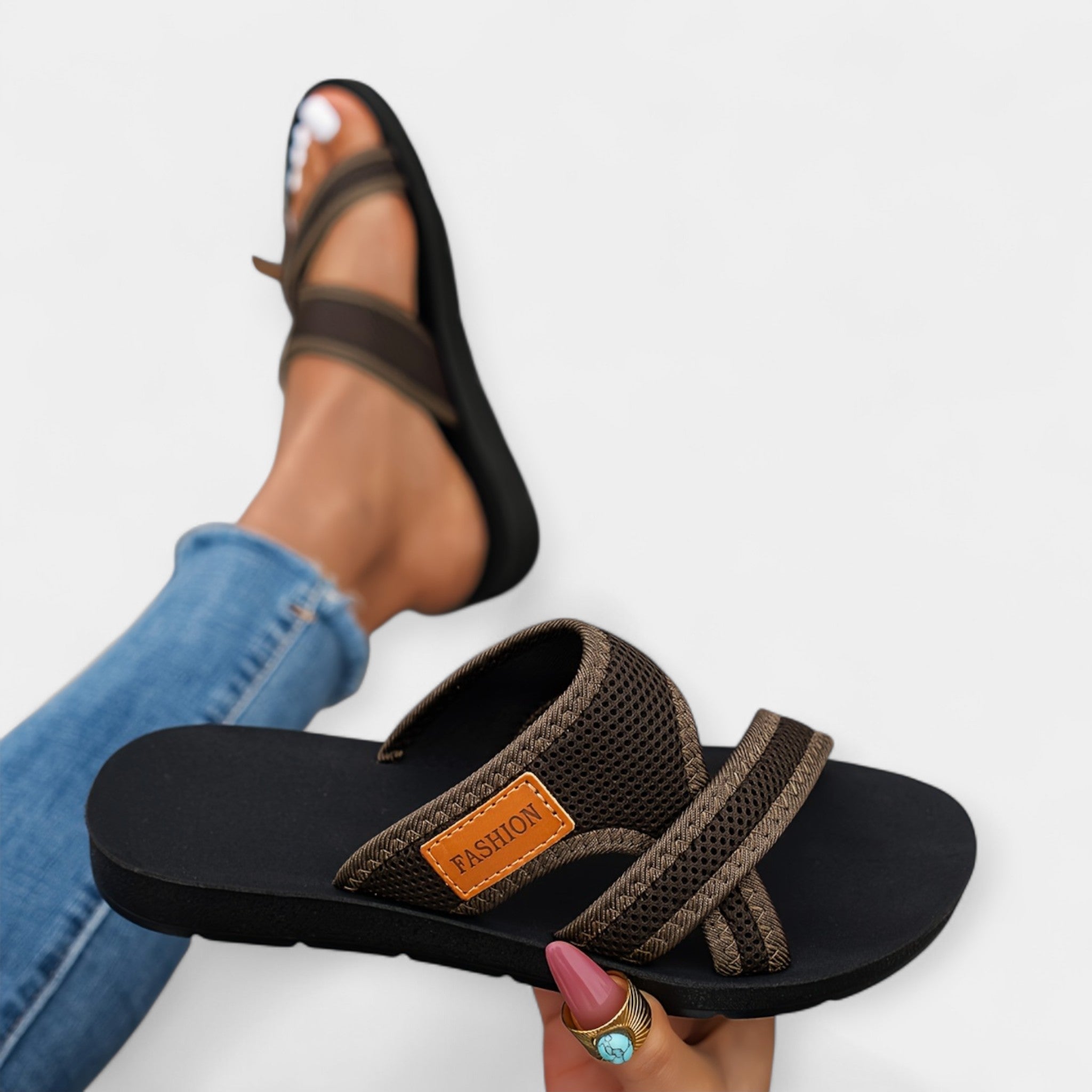 סנדלים קיץ עם רשת