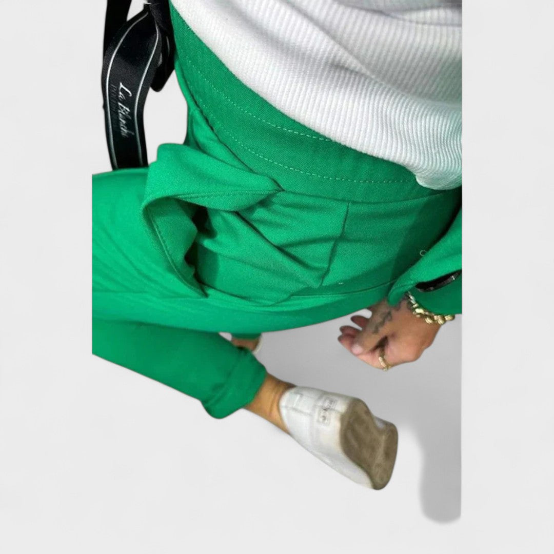 ניקה – סט מותאם אישית: ז'קט רך ומכנסיים רחבים