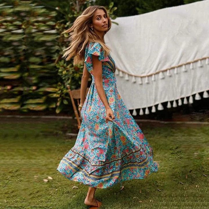 פילוא - מקסי שמלה עם חריצים גבוהים