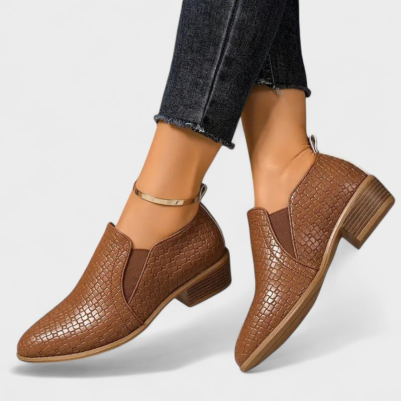 קטארינה – נעליים אלגנטיות בקז'ואל