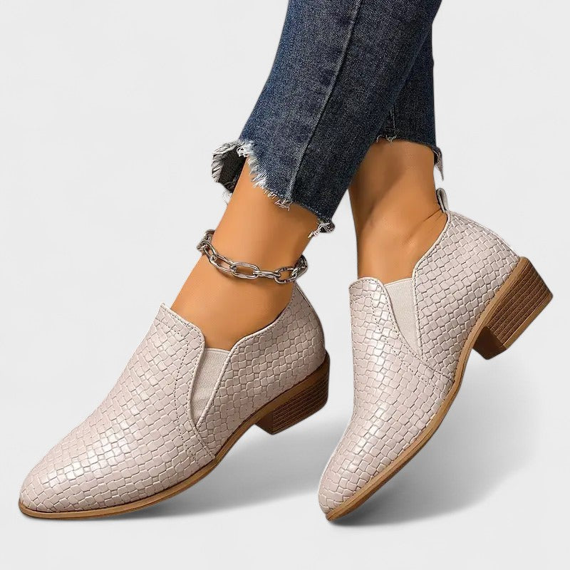 קטארינה – נעליים אלגנטיות בקז'ואל