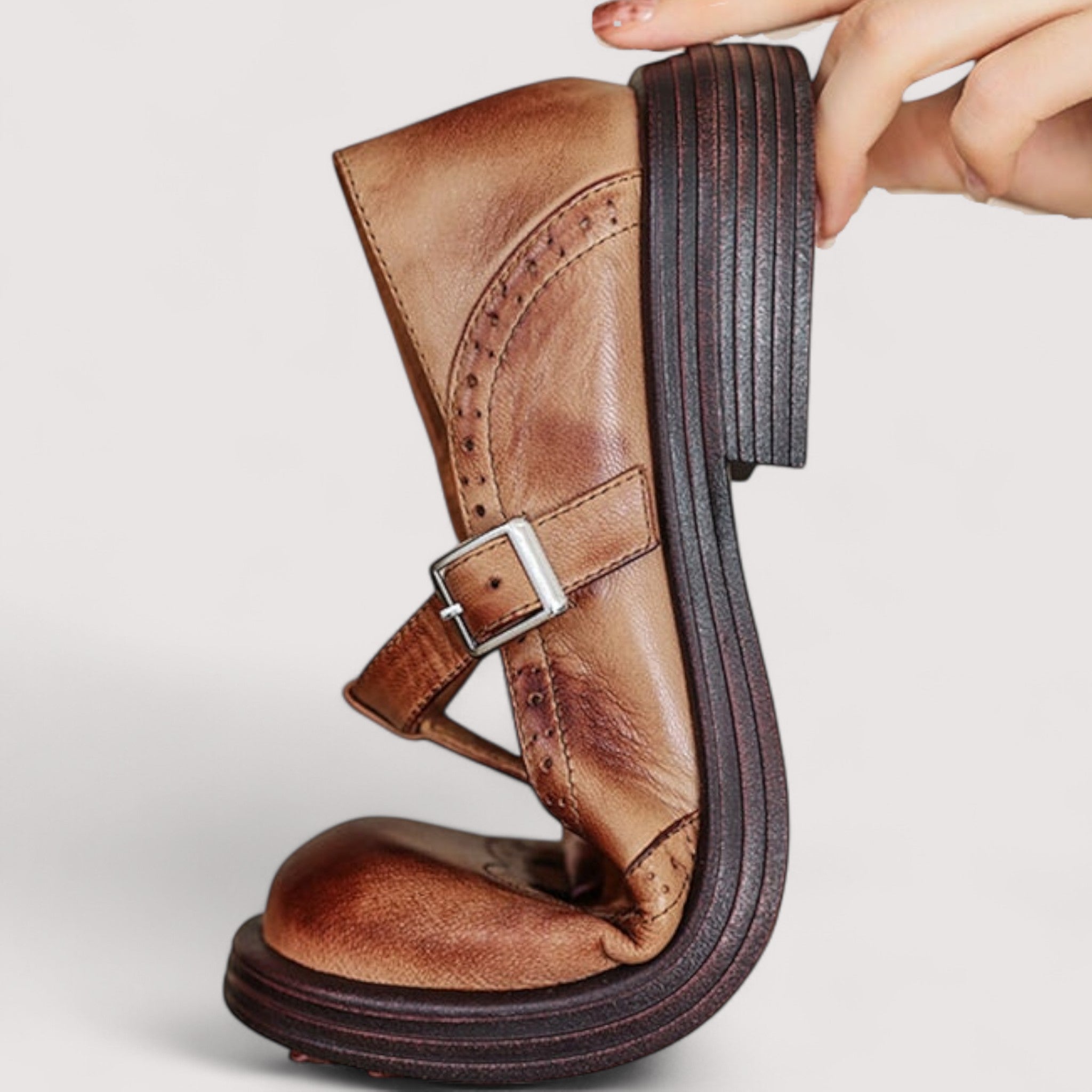 לואיזה - נעלי מרי ג'יין מעור אלגנטיות