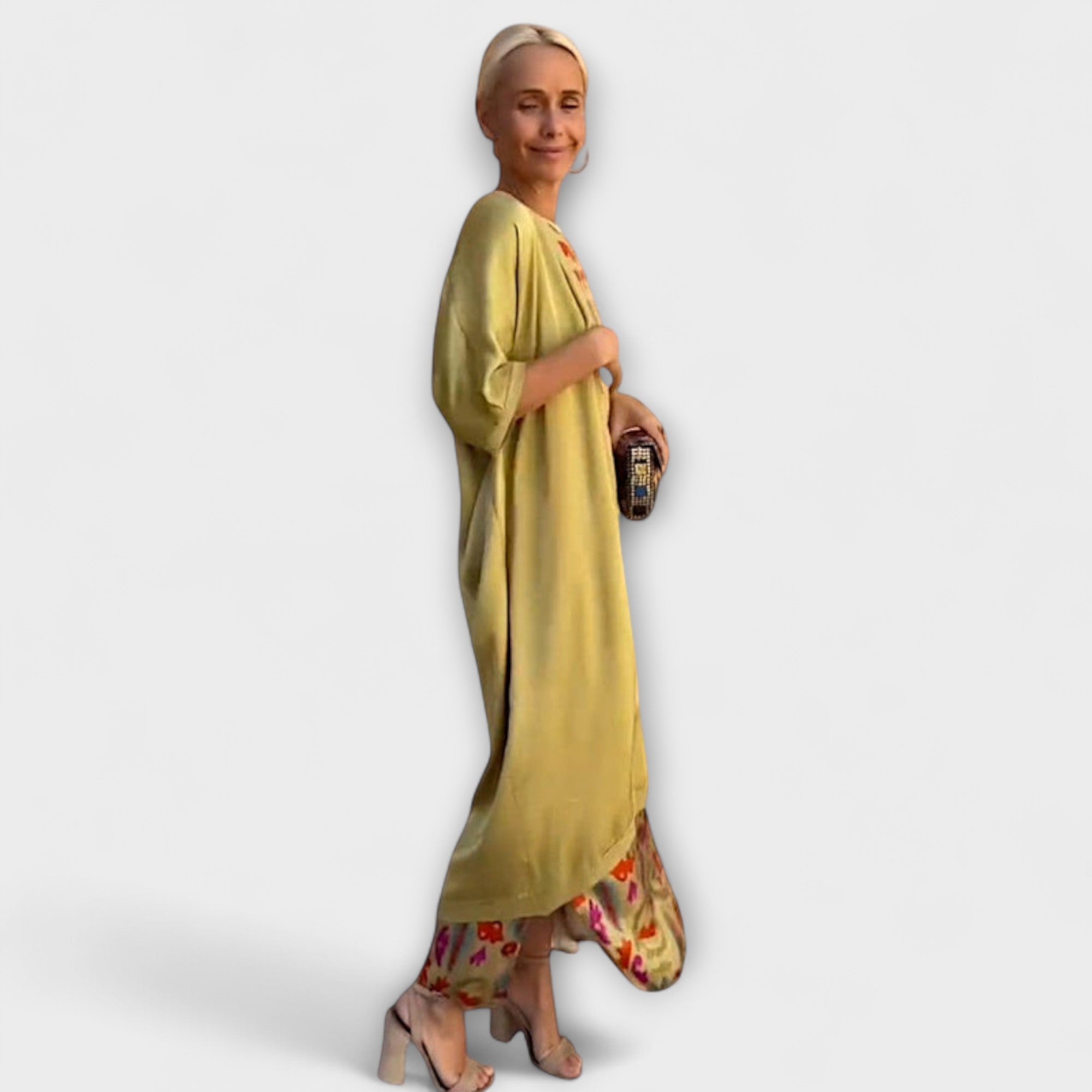 אלבריה – שמלת מקסי עם קרדיגן תואם