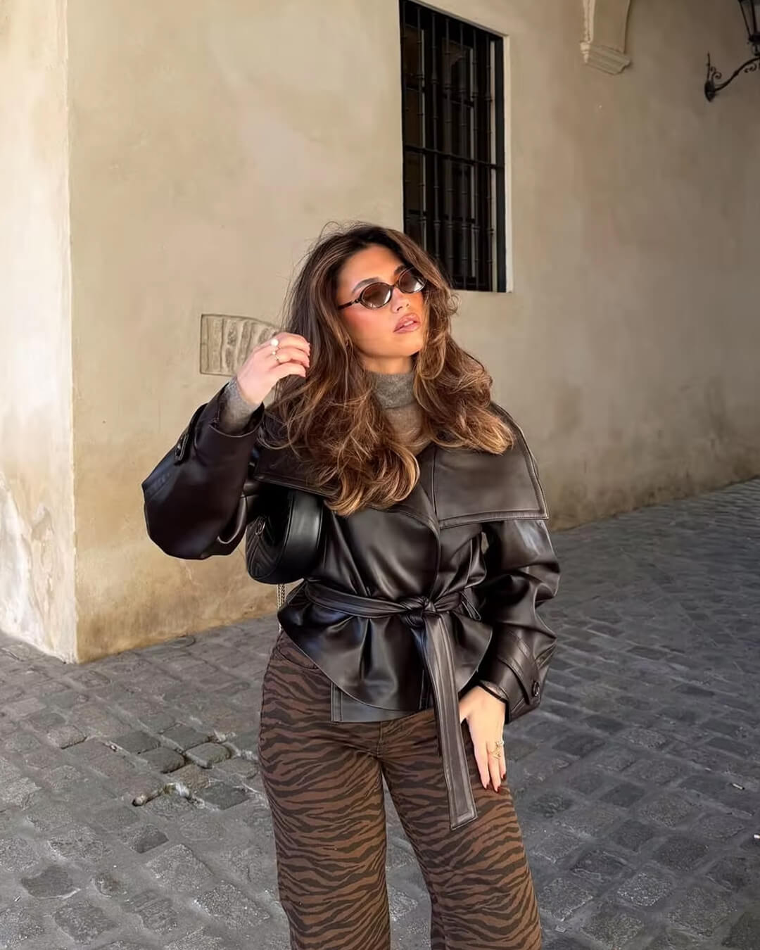 מעיל עור נינה