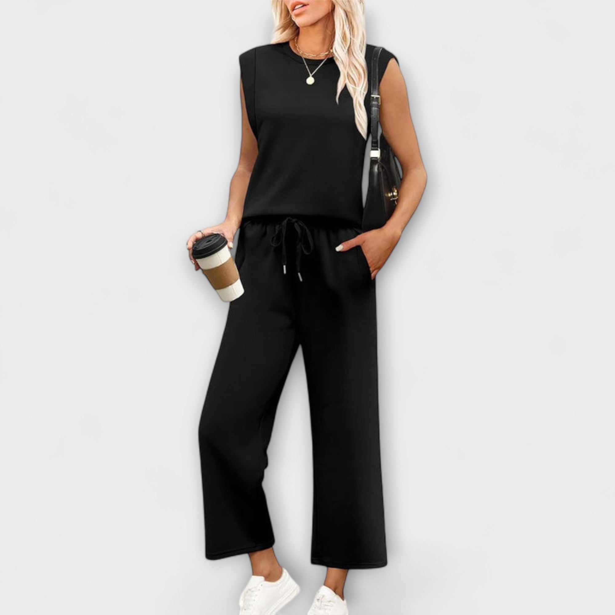 אניה - סט שני חלקים לנשים