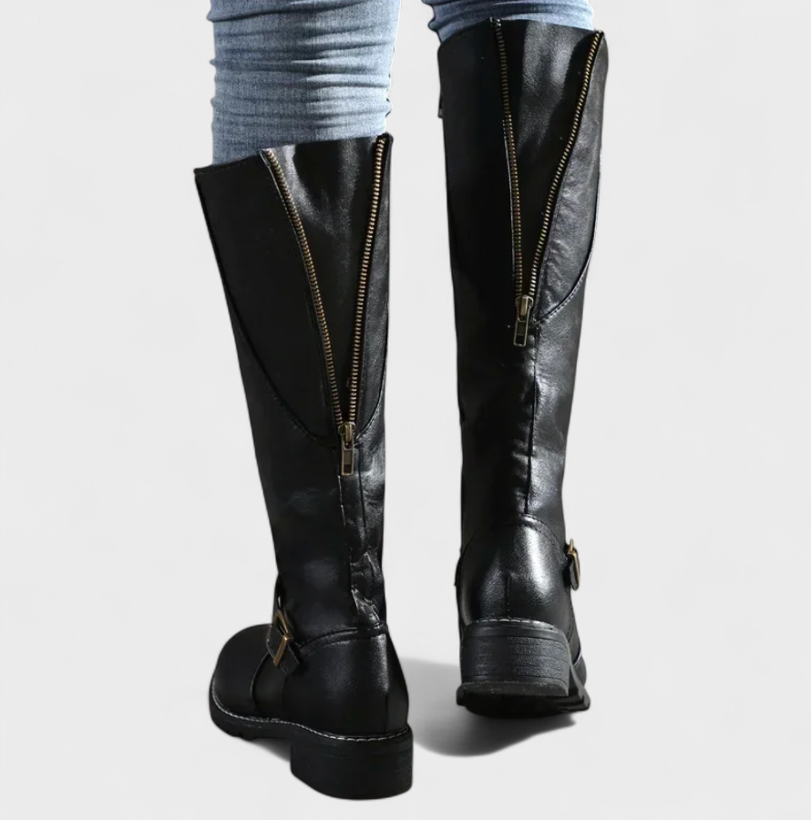 ונסה - מגפיים גבוהים