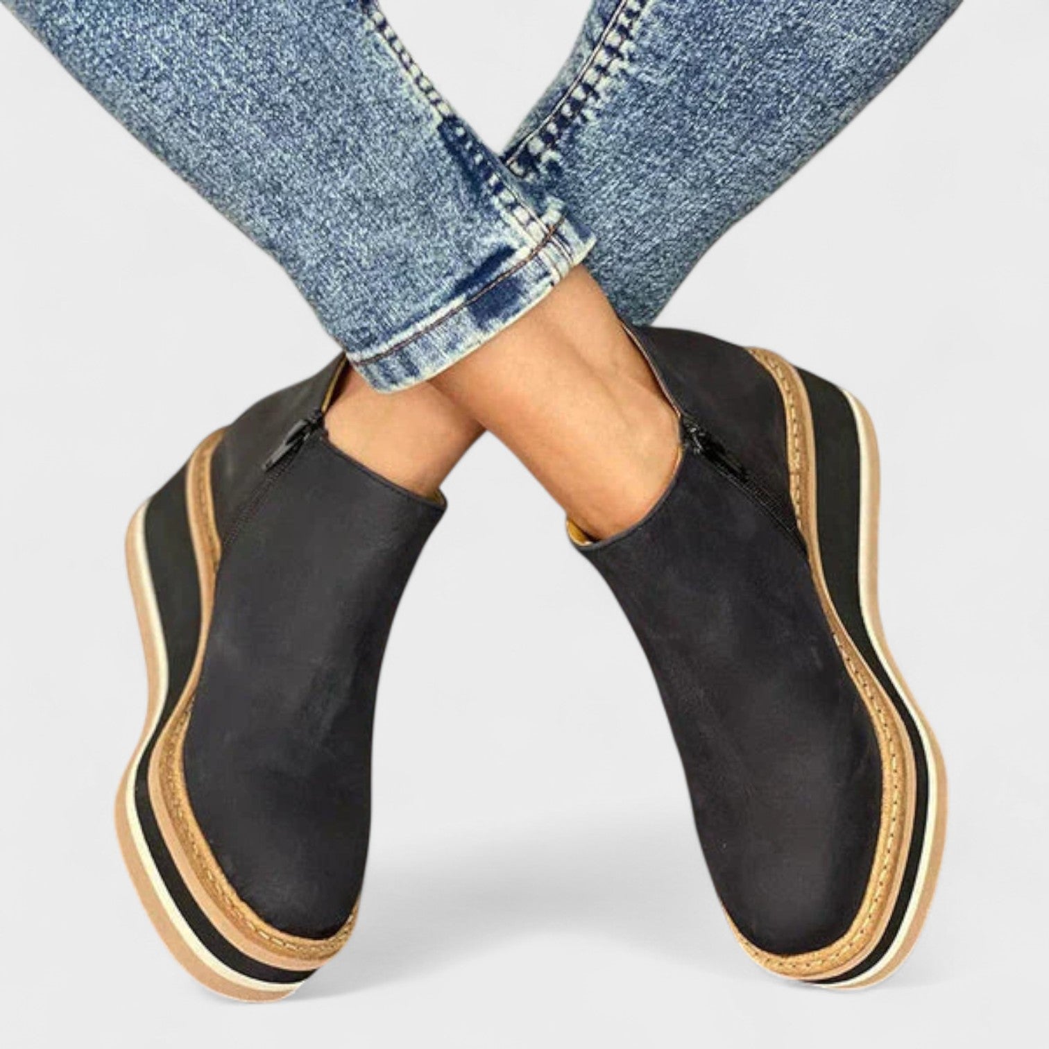 ביאנקה – מגפיים יוקרתיים מעור