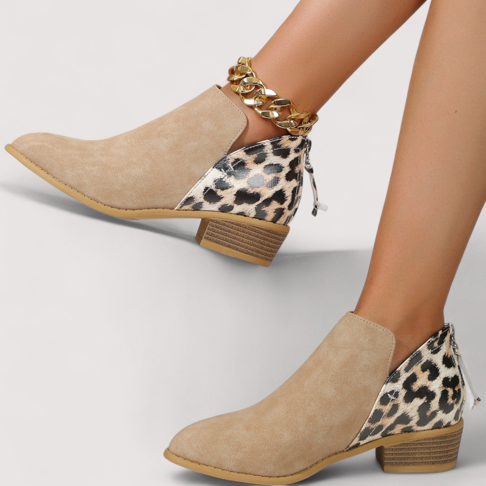 ג'וליה - מגפיים אלגנטיים מעור זמש