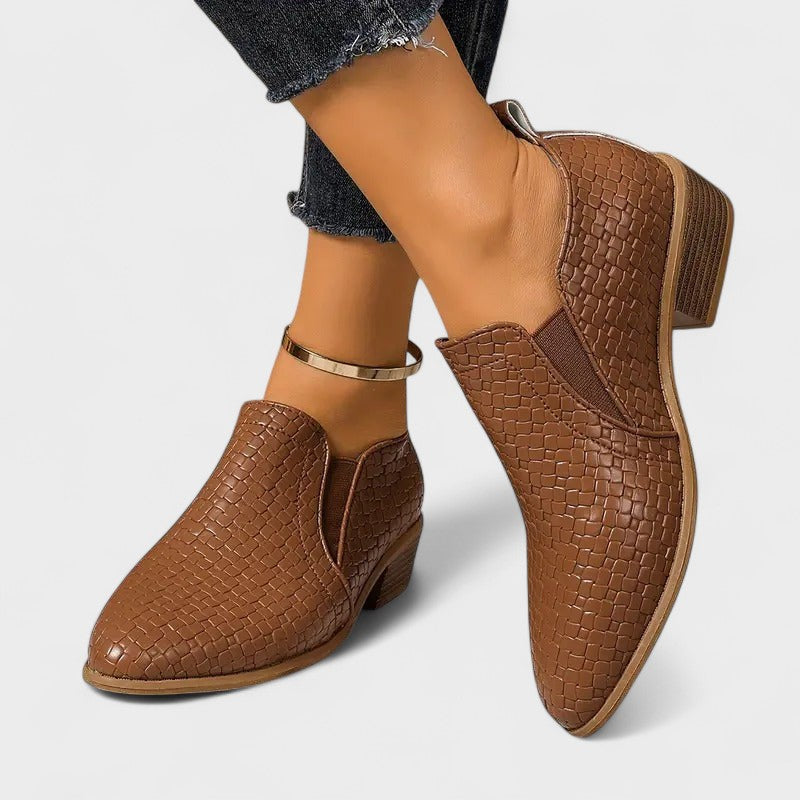 קטארינה – נעליים אלגנטיות בקז'ואל