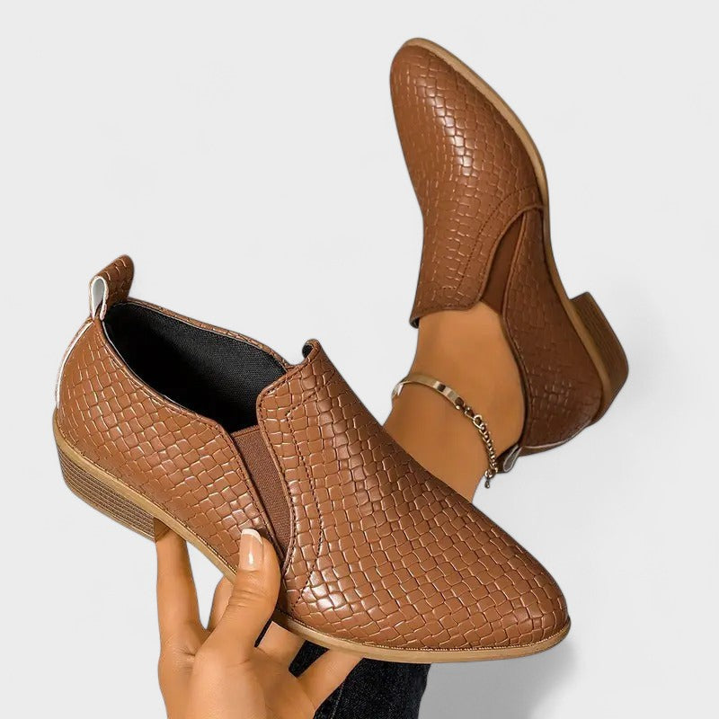 קטארינה – נעליים אלגנטיות בקז'ואל