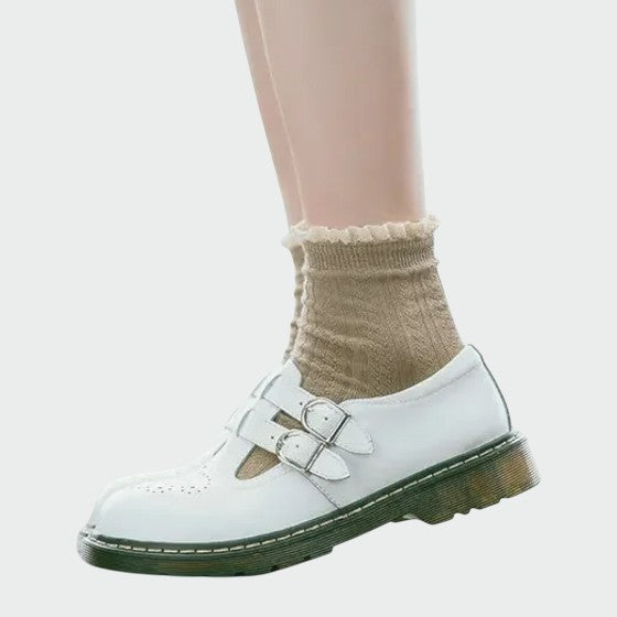 אוליביה - נעלי מרי ג'אן אלגנטיות