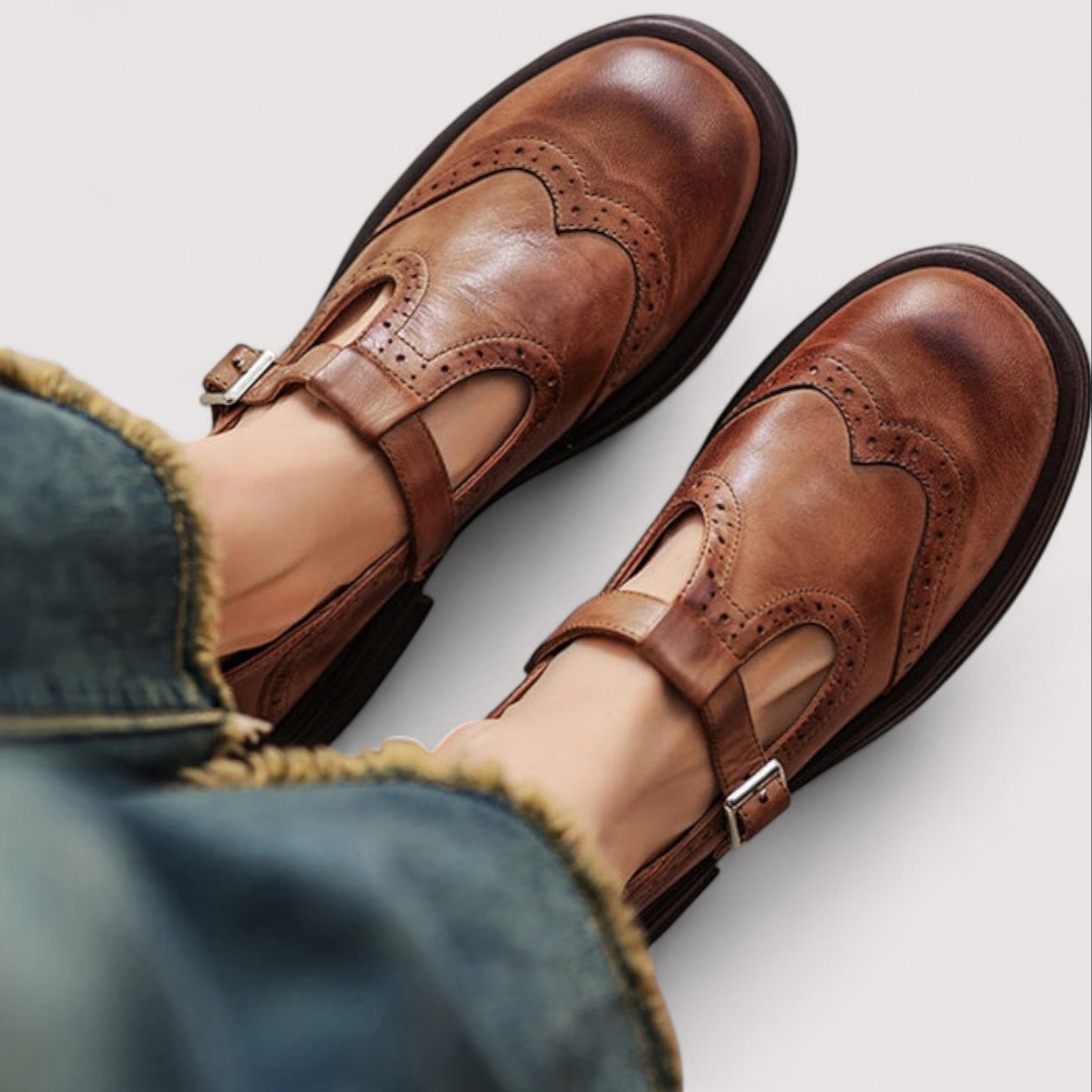 לואיזה - נעלי מרי ג'יין מעור אלגנטיות